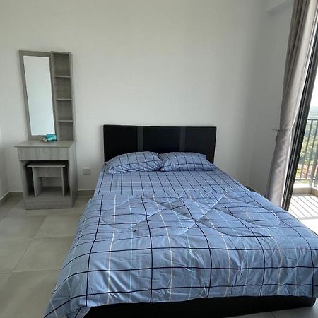 Sandakan Homestay 3Bedroom 2Bath Joyful Cottage 喜悦小屋 For 5 Guests מראה חיצוני תמונה