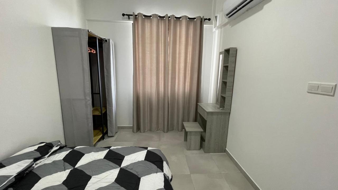 Sandakan Homestay 3Bedroom 2Bath Joyful Cottage 喜悦小屋 For 5 Guests מראה חיצוני תמונה
