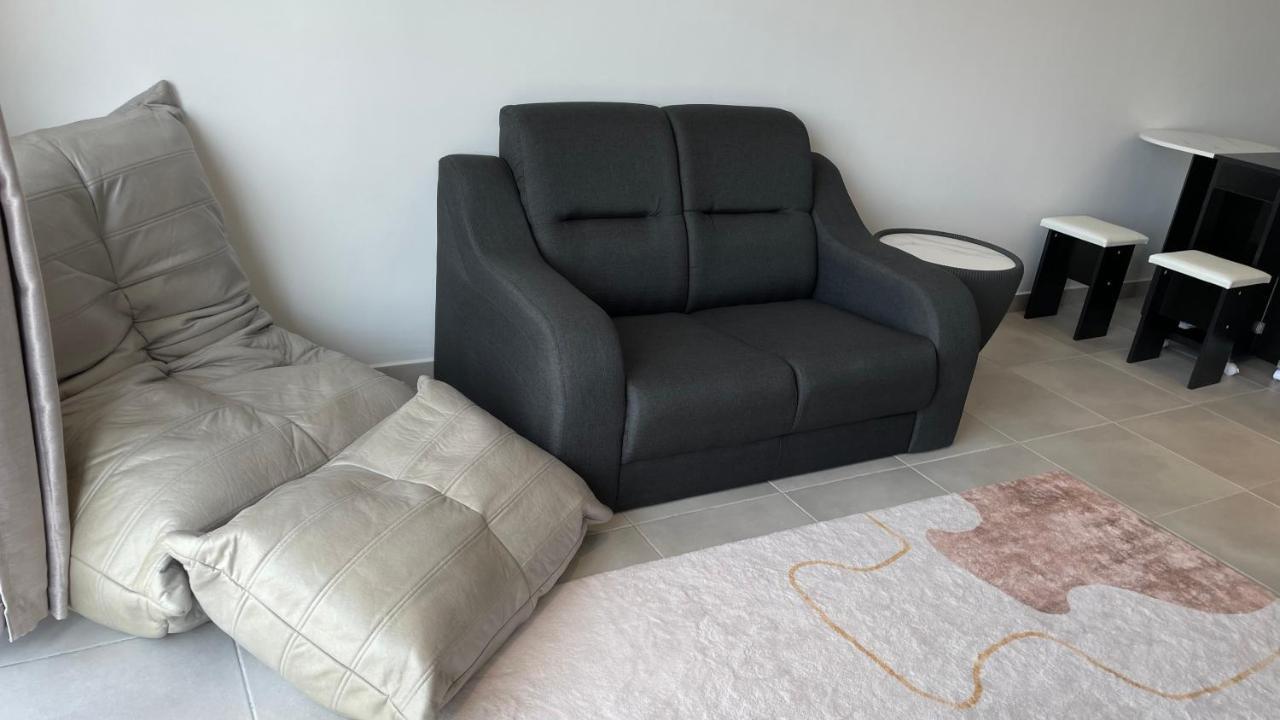 Sandakan Homestay 3Bedroom 2Bath Joyful Cottage 喜悦小屋 For 5 Guests מראה חיצוני תמונה